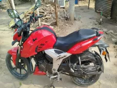 TVS Apache RTR 160 4V